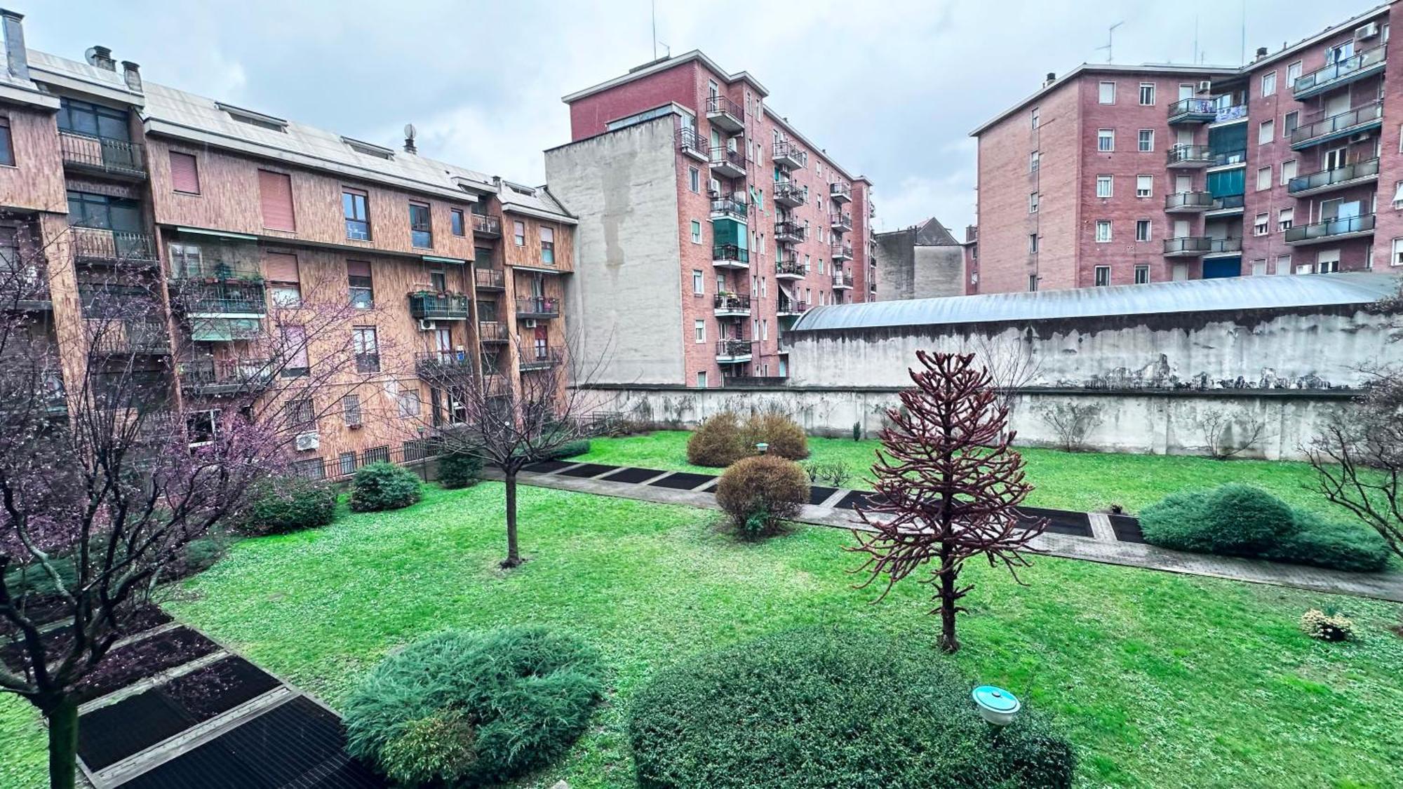 Atene House Milan Luaran gambar